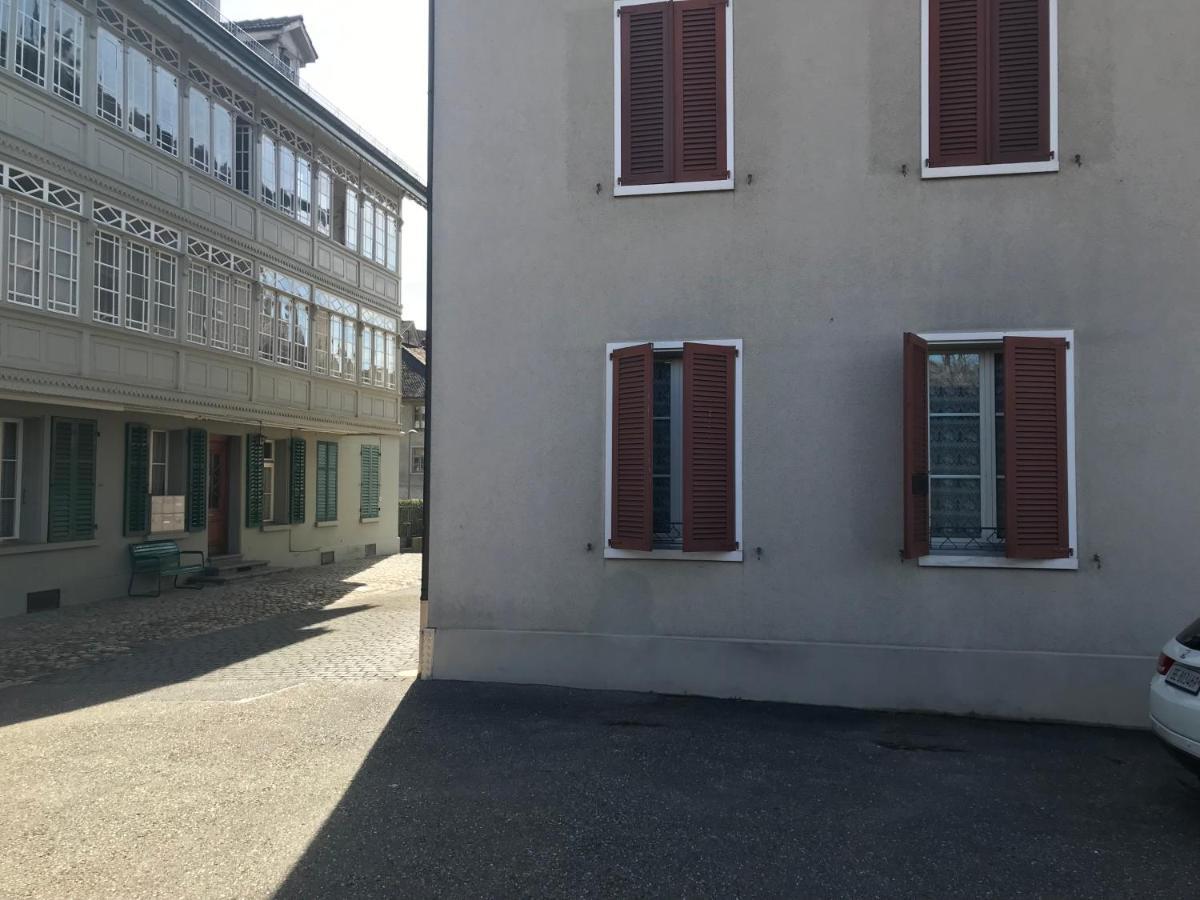 Simple Studio 36M2 In The Center Of Burgdorf Private Parking Small Bathroom Extérieur photo